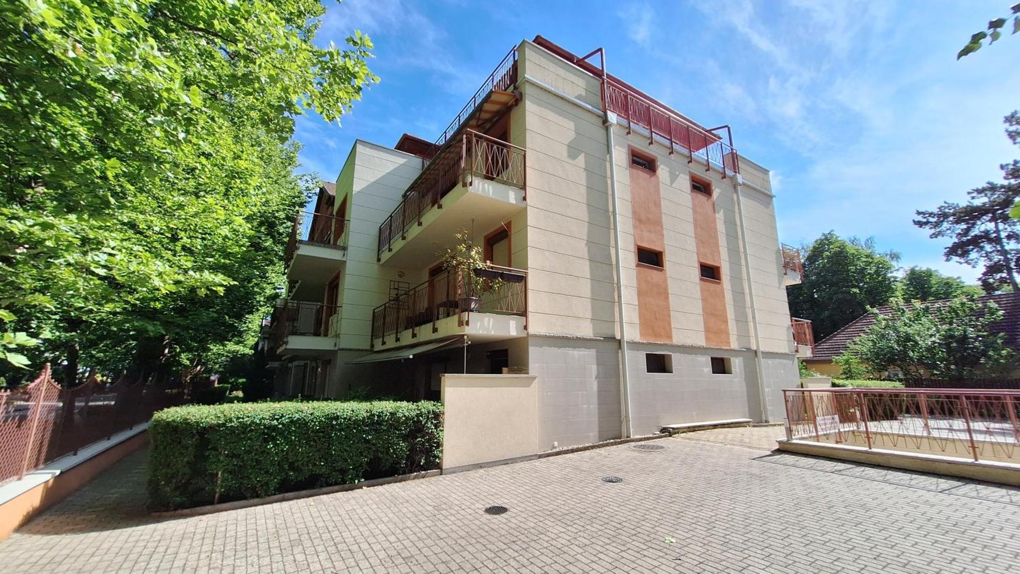 Sunny Apartman Siofok Ngoại thất bức ảnh