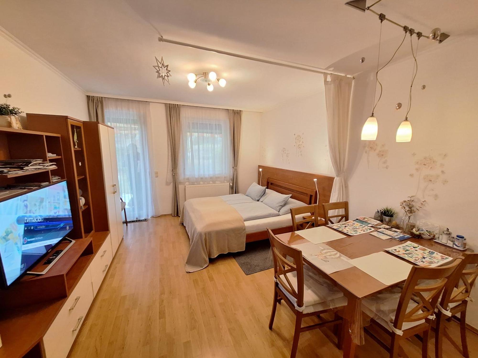 Sunny Apartman Siofok Ngoại thất bức ảnh