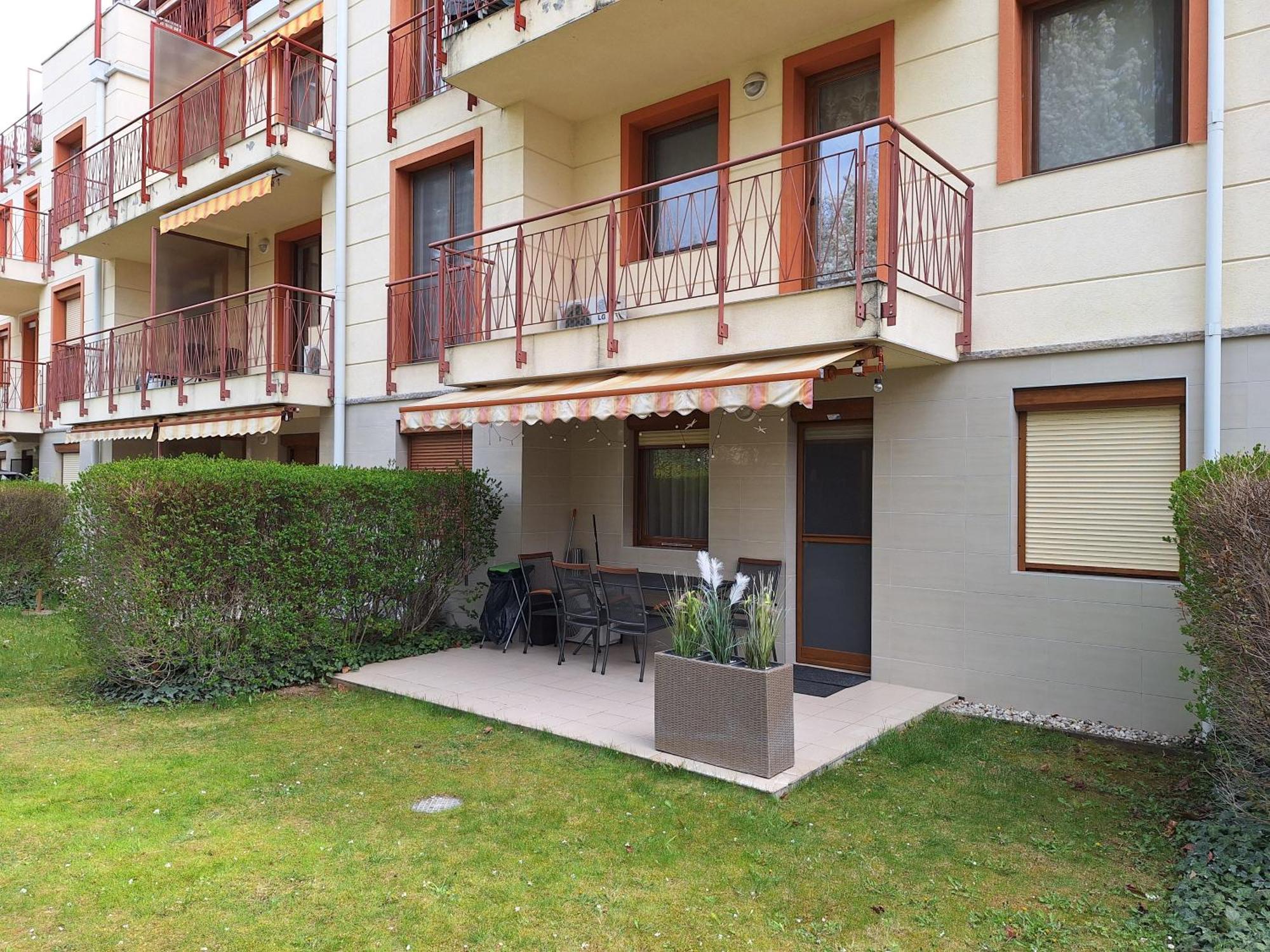 Sunny Apartman Siofok Ngoại thất bức ảnh